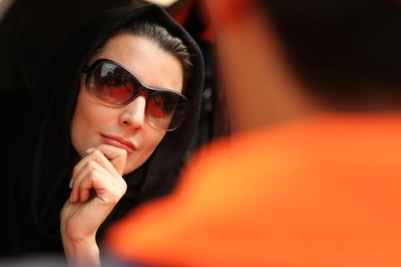 لیلا حاتمی نارنجی پوش