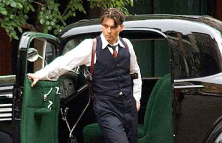 دلينجر مرده است / نگاهي به دشمنان مردم