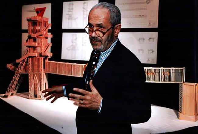 سازه‌های همگانی در سپهر فرهنگیِ سیا اَرمجانی